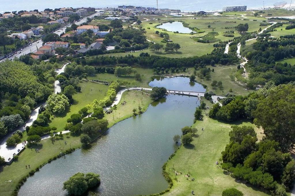 Porto 3 Bedroom Beach Apartment Matosinhos  Exteriör bild